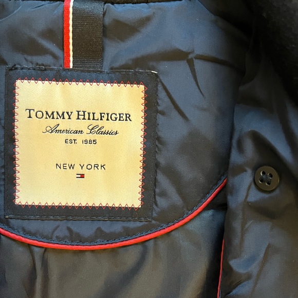 TOMMY HILFIGER Puffy Coat Women - Picture 6 of 6